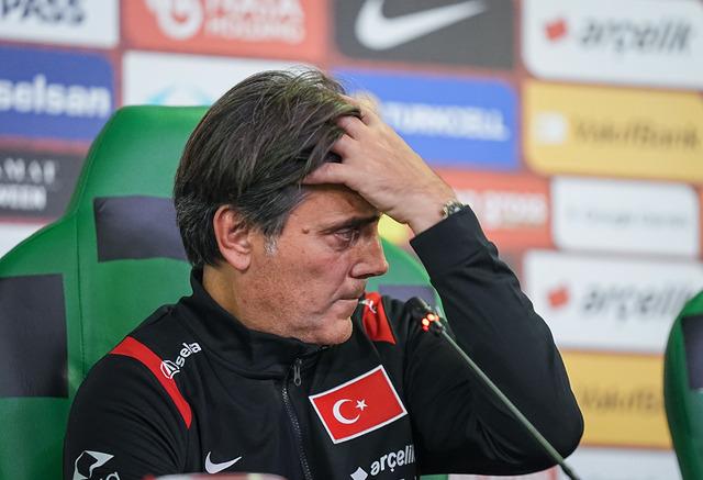 İstifaya niyeti yok! Montella neler söyledi neler: "Gol atan forvet yok o ikisinin heykelini dikerim"