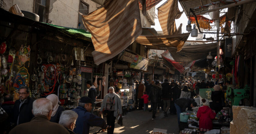 While calm reigns in Damascus, battles in the north anger -est of Syria