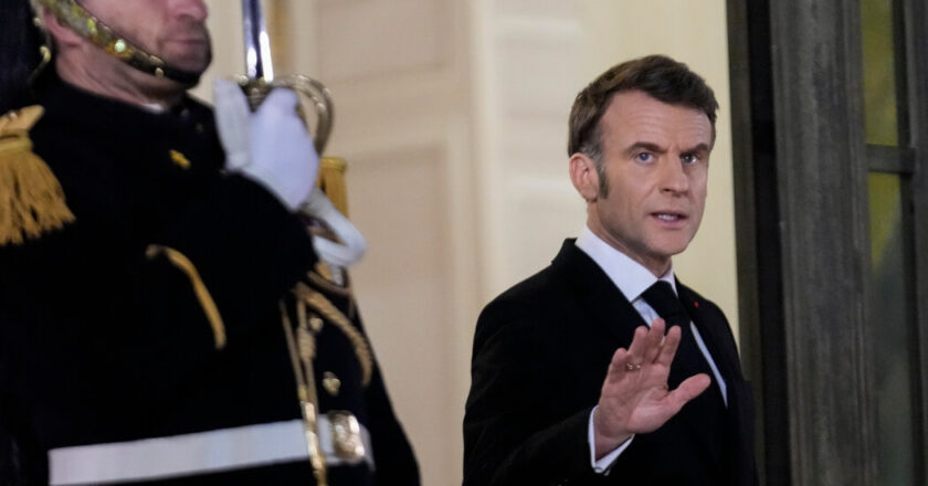 France open to the discussion of the extension of nuclear deterrence, says Macron