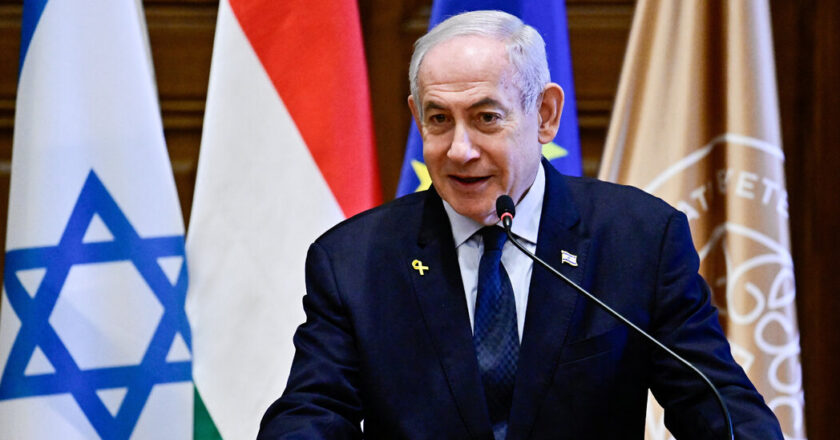 Netanyahu will meet Trump in Washington in a sign of their strong ties