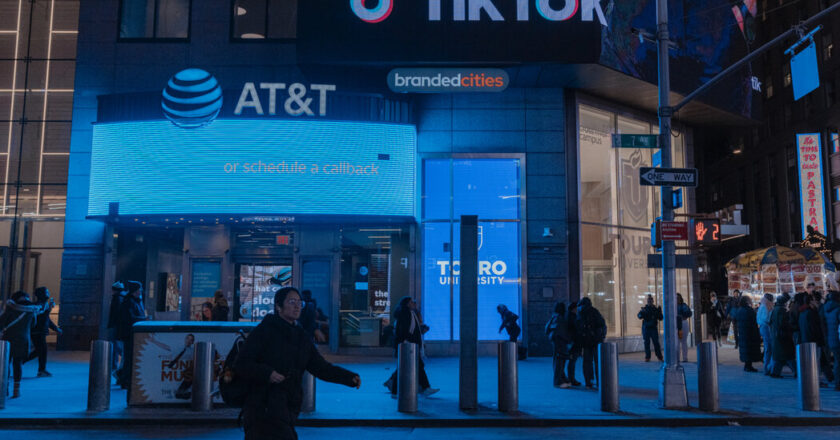 Trump extends the expiry of the Tiktok agreement, delaying a potential prohibition