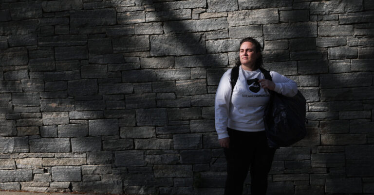 I migranti saltano le cure mediche, temono il ghiaccio, dicono i medici