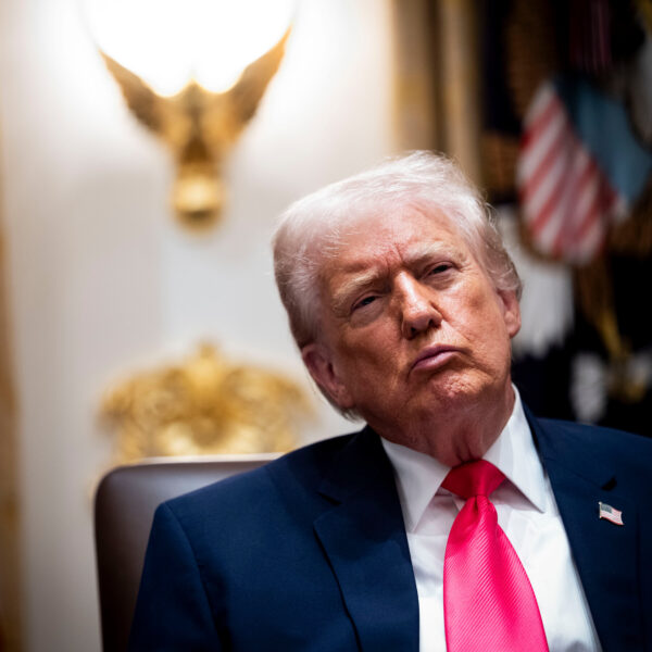 Trump Confronts Decisions on Russia-Ukraine Negotiations as Peace Agreement Deadline Expires