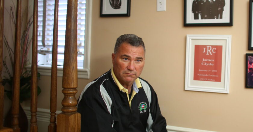 James Riches, 9/11’de Oğlunu Kaybeden İtfaiye Şefi, 74 Yaşında Hayatını Kaybetti