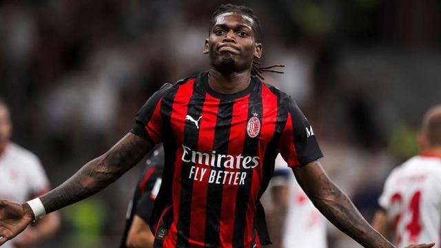 Galatasaray, Rafael Leao transferini bitirmek üzere!