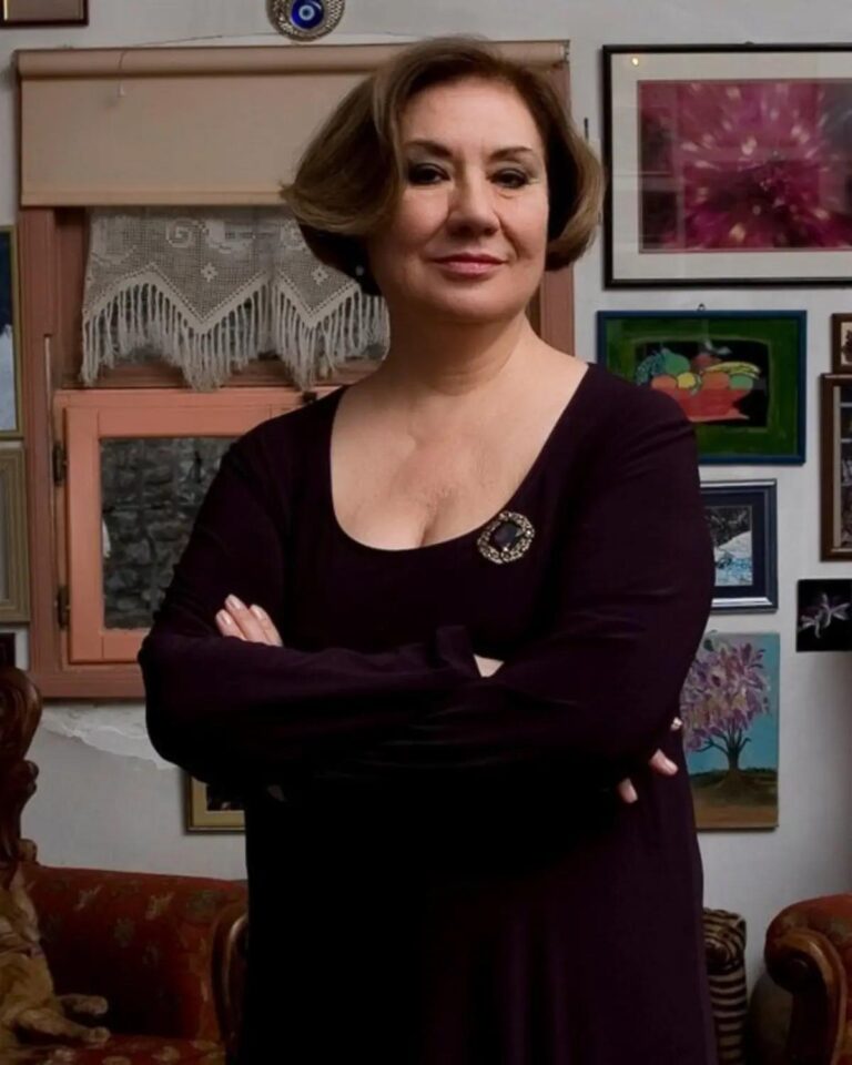 ‘Aşk-ı Memnu’nun ‘Arsen Halası’ Gülsen Tuncer hayatını kaybetti